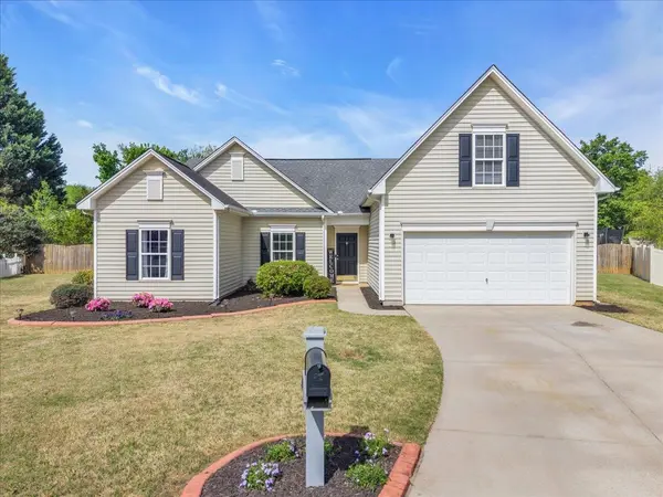 116 Red Holly Ridge CT, Greer, SC 29651