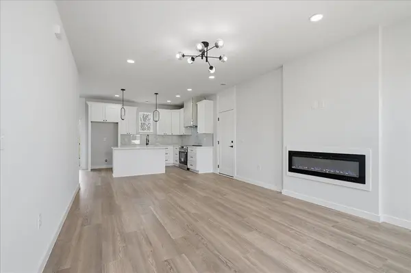 136 Current DR, Greenville, SC 29611