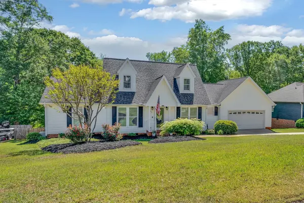 162 Woodcreek DR, Spartanburg, SC 29303