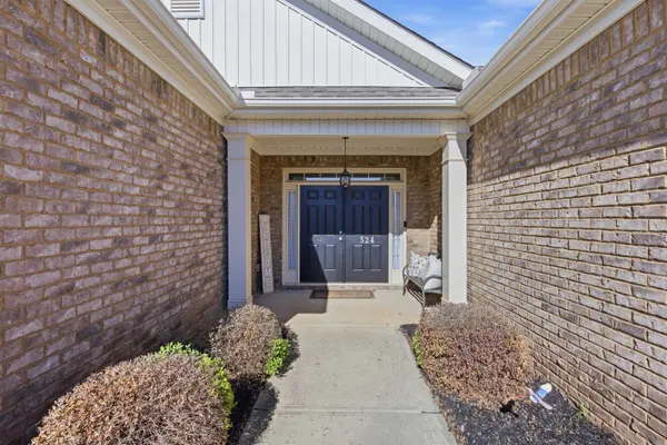 324 Meadowpark LN, Duncan, SC 29334