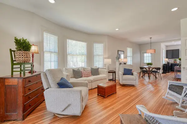 12 Lawrence ST, Lyman, SC 29365