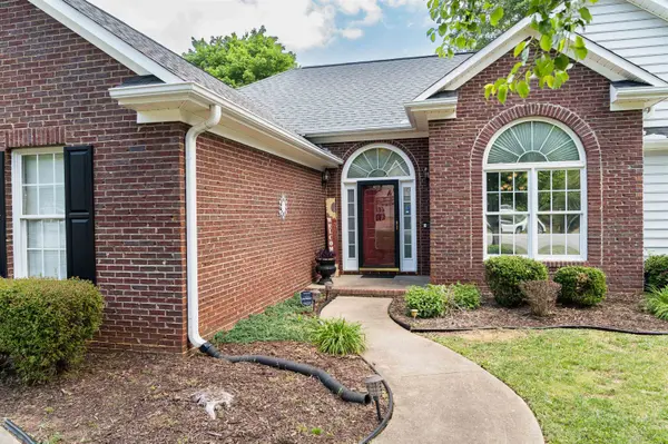 173 Bradford Crossing DR, Roebuck, SC 29376