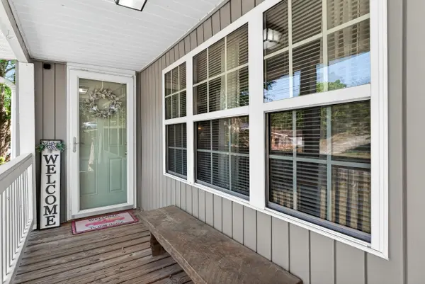 210 Sunnyside DR, Greer, SC 29651