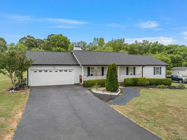101 Springside DR, Boiling Springs, SC 29316