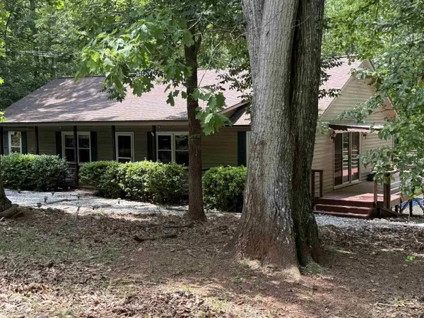 803 Derrick RD, Pauline, SC 29374