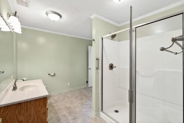 111 Highland Acres DR, Boiling Springs, SC 29316