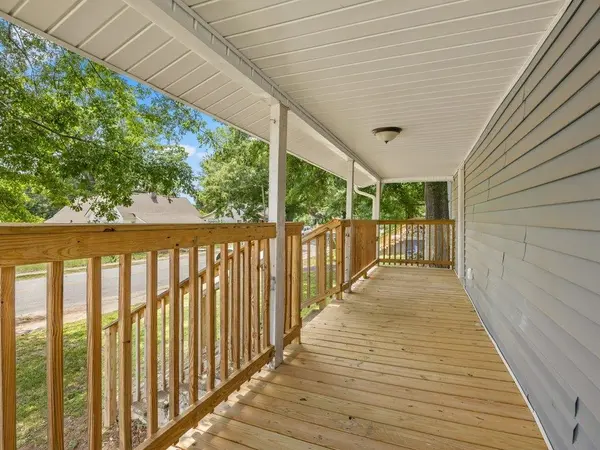 207 Poole ST, Woodruff, SC 29388-1633