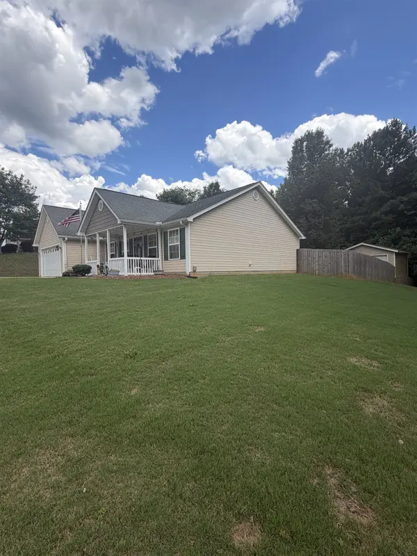 125 Care LN, Greer, SC 29651