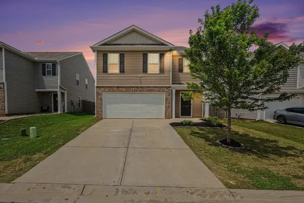 1328 Ledsham CT, Greer, SC 29651