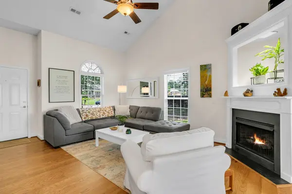 109 Runnymeade LN, Spartanburg, SC 29301