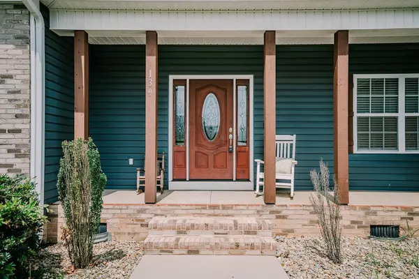 139 N Stallion DR, Cowpens, SC 29330