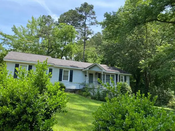 14 Pasadena AVE, Greenvile, SC 29605-2304