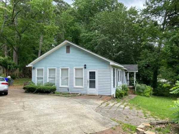 14 Pasadena AVE, Greenvile, SC 29605-2304