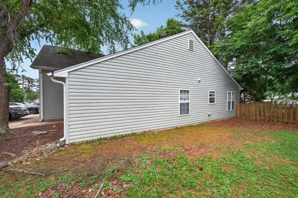 626 Thornbird CIR, Boiling Springs, SC 29316-5363
