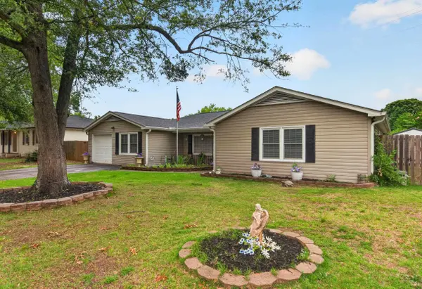 106 Baldwin CIR, Mauldin, SC 29662-1804
