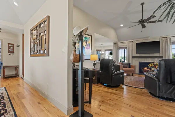 330 War Emblem DR, Boiling Springs, SC 29316