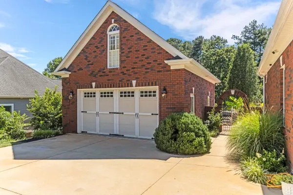 704 Tinsberry LN, Inman, SC 29349