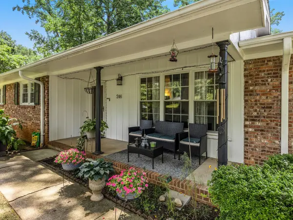 246 Holly DR, Spartanburg, SC 29301