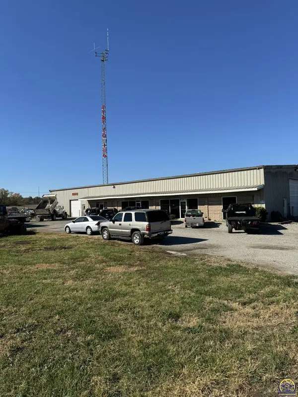 2534 S Elm ST, Ottawa, KS 66067