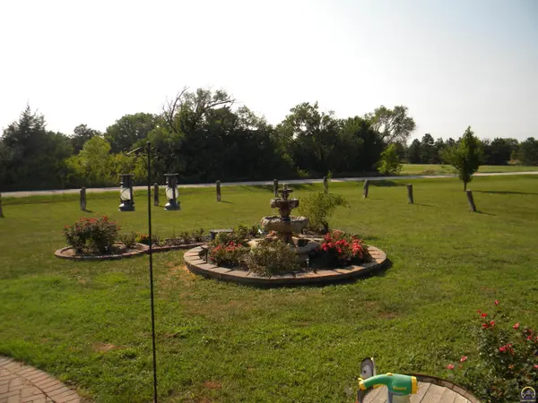 1020 Wanamaka Road, Emporia, KS 66801