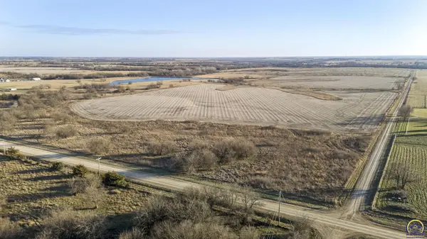 0000 S Davis RD, Burlingame, KS 66413