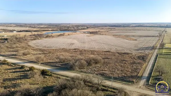 0000 S Davis RD, Burlingame, KS 66413