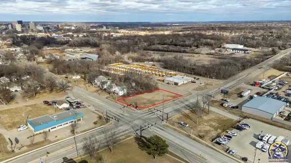 S Kansas AVE, Topeka, KS 66612