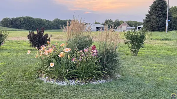 607 S Ernest St, Troy, KS 66087-6500