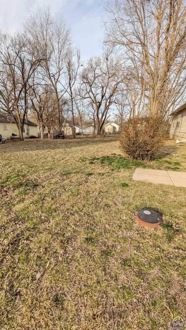 113 Market ST, Emporia, KS 66801