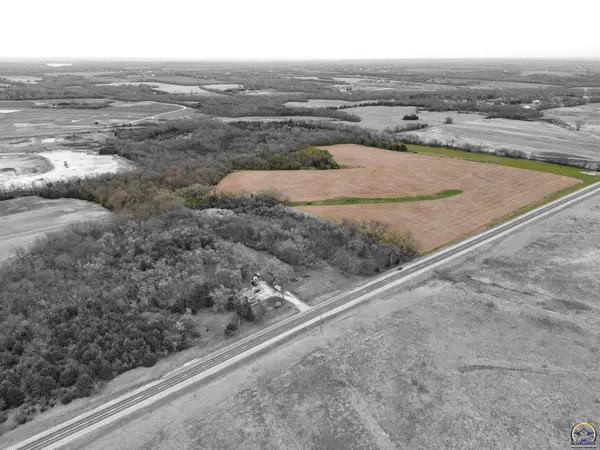 0000 TR7 SE 77th St #Tract 7 & 11, Berryton, KS 66409