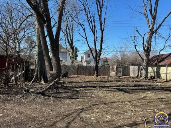 1115 SW Horne ST, Topeka, KS 66604