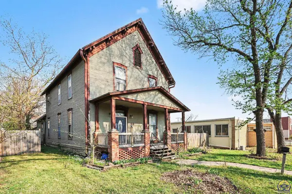 808 Mechanic St, Emporia, KS 66801
