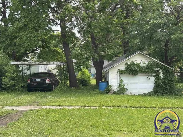 201 S Merchant, Emporia, KS 66801