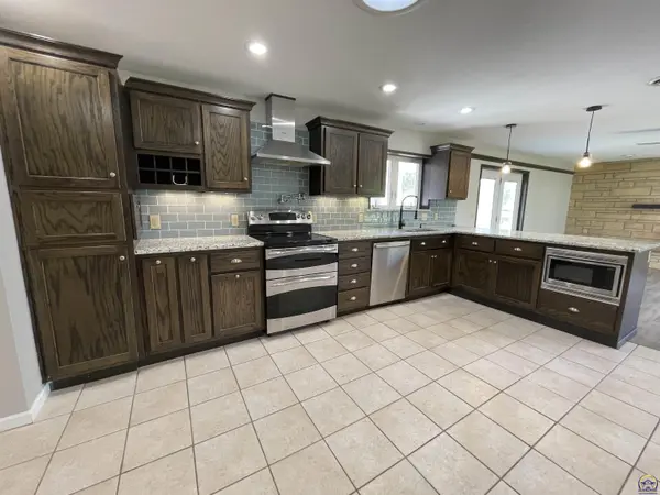 209 W 5th ST, Lebo, KS 66856