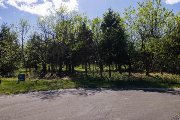 0000 SW 43rd Ct #BLK B, Lot 10, Topeka, KS 66610