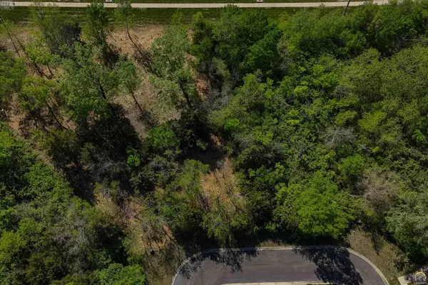 0000 SW 43rd Ct #BLK B, Lot 10, Topeka, KS 66610