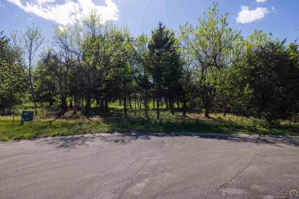 0000 SW 43rd Ct #BLK B, Lot 10, Topeka, KS 66610