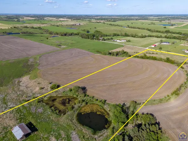 Tract 2 SW Docking RD, Auburn, KS 66402