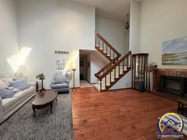 1704 Hammond Dr, Emporia, KS 66801