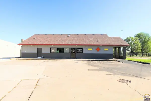 1004 E 12th Ave, Emporia, KS 66801