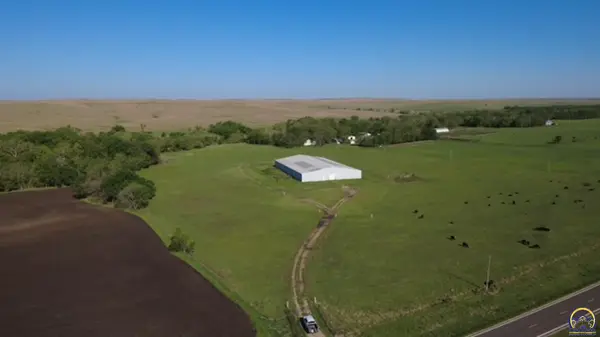 2644a HWY 177, Strong City, KS 66869