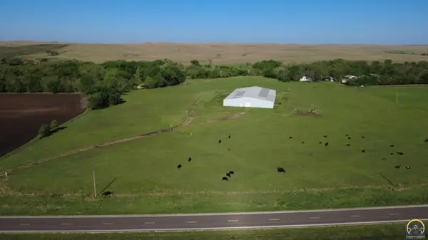 2644a HWY 177, Strong City, KS 66869
