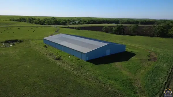 2644a HWY 177, Strong City, KS 66869