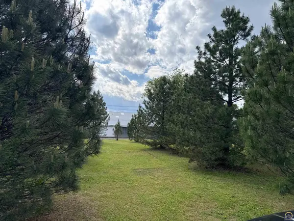 524 S Topeka, Lyndon, KS 66451