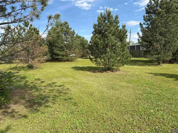 524 S Topeka, Lyndon, KS 66451