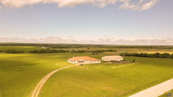 2580 YY Road, Emporia, KS 66801