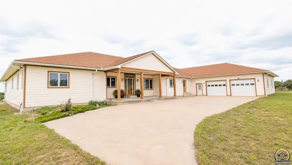 2580 YY Road, Emporia, KS 66801