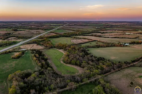 2200 Road 390, Burlingame, KS 66413