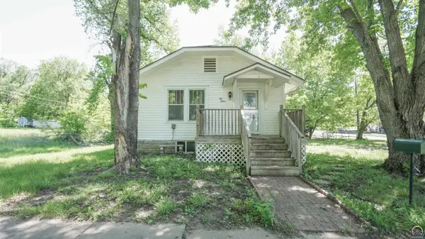 1012 2nd Ave W, Horton, KS 66439