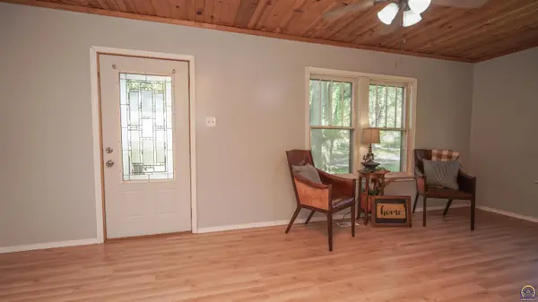1012 2nd Ave W, Horton, KS 66439
